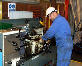 This course describes the safety measures which must be taken when using fixed machines at work.